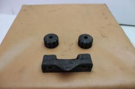 1969 HONDA CL350 FUEL GAS TANK DAMPER CUSHION GROMMET (HB2)