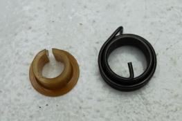 1977 KAWASAKI KZ650C KICKSTART KICKSTARTER RETURN SPRING WITH PLASTIC GUIDE (KB6