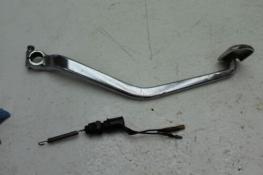 1979 YAMAHA XS750 SPECIAL TRIPLE (#384) REAR BRAKE PEDAL W/ SWITCH 