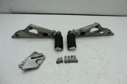 1983 YAMAHA XJ750 MAXIM (#383) LEFT RIGHT REAR FOOT REST PEG STEP