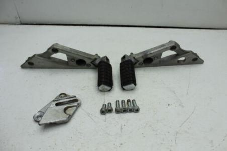 1983 YAMAHA XJ750 MAXIM (#383) LEFT RIGHT REAR FOOT REST PEG STEP