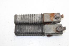 1975 HONDA CB500T (#392) LEFT RIGHT REAR FOOT REST PEG STEP