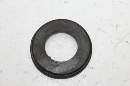 1975 HONDA CB500T (#392) FRONT BRAKE ROTOR RETAINER DUST COVER 