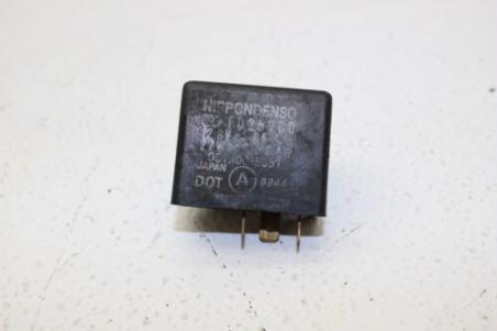 1982 YAMAHA XJ550 MAXIM (#396) FLASHER RELAY 