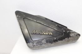 1983 YAMAHA XJ750 MAXIM LEFT SIDE COVER FRAME PANEL (YTPU06)