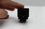 2001 YAMAHA YZF R1 FLASHER RELAY FE246BH 066500-3990 (YB43)