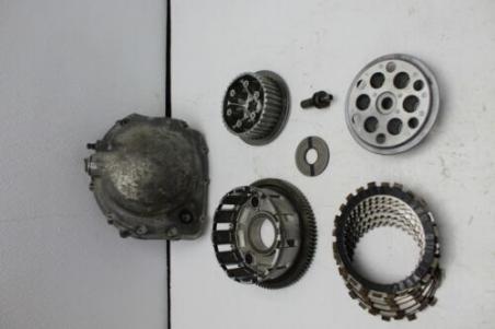 1982 SUZUKI GS850 CLUTCH ASSEMBLY W/ COVER (LMU55)