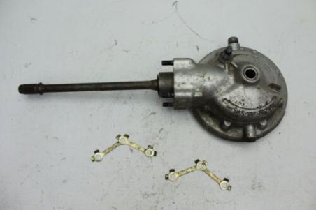 1985 YAMAHA XV700 VIRAGO (#402) FINAL DRIVE GEAR DIFFERENTIAL REAR  AXLE CASE