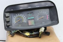 1982 YAMAHA XJ650 TURBO SECA SPEEDOMETER TACHOMETER GAUGE METER KILOMETER SYBA02