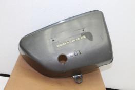 1975 SUZUKI GT750 RIGHT SIDE COVER FRAME PANEL (STPU56)