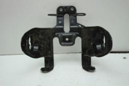 1977 YAMAHA XS360-2D (#413) HEADLIGHT BRACKET UPPER COVER HEADLIGHT MOUNT