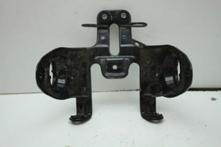 1977 YAMAHA XS360-2D (#413) HEADLIGHT BRACKET UPPER COVER HEADLIGHT MOUNT